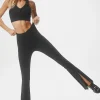 Airbrush High-Waist Flutter Legging - Black