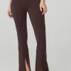 Airbrush High-Waist 7/8 Flutter Legging - Raisin