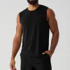 The Triumph Muscle Tank - Black