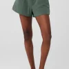 High-Waist Status Trouser Short - Dark Cactus