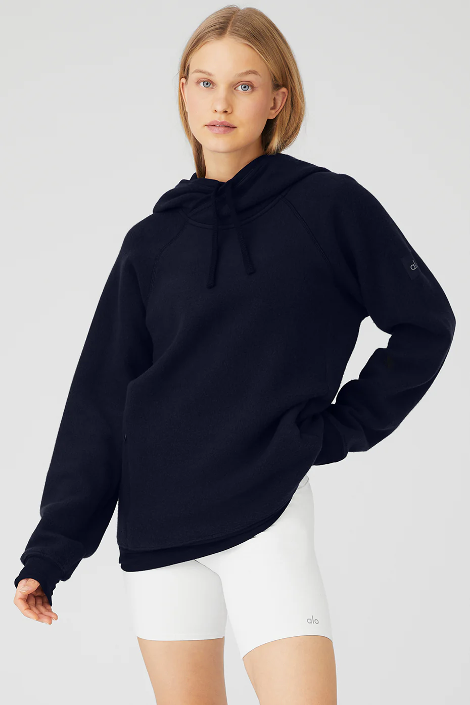 The Triumph Hoodie - Navy