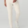The Triumph Sweatpant - Bone