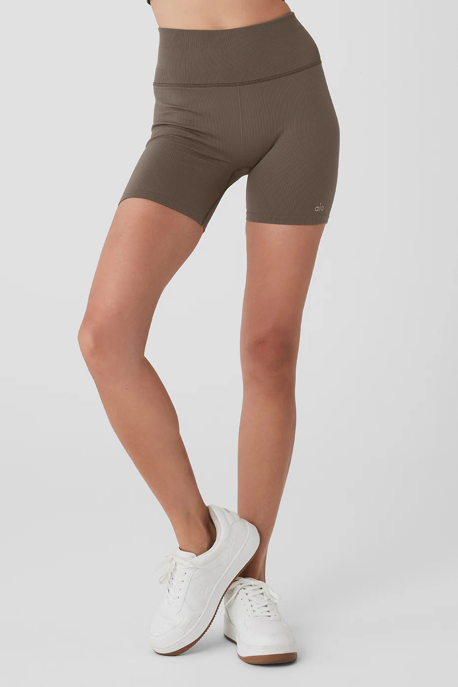 5&quot; Seamless Ribbed Favorite Short - Olive Tree