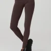 Airbrush High-Waist Streamlined Legging - Raisin/Black